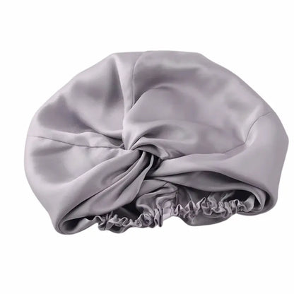Bonnet en Soie Argent Perlé – 19 Mommes