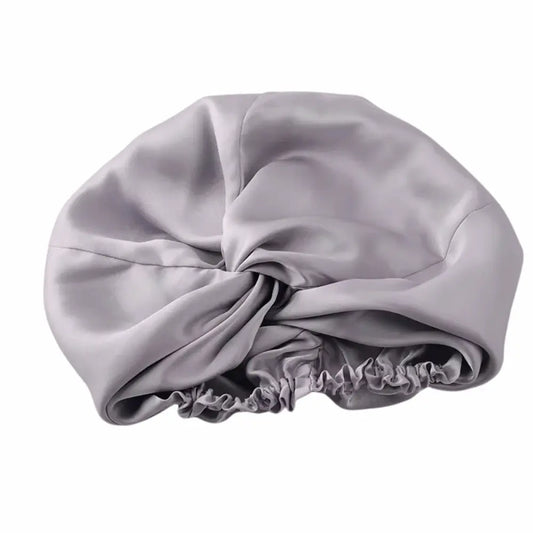 Bonnet en Soie Argent Perlé – 19 Mommes