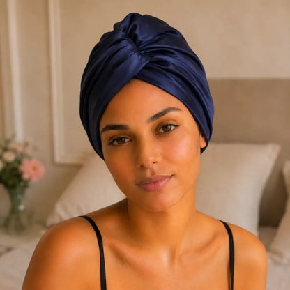 Bonnet en Soie Bleu Marine – 19 Mommes