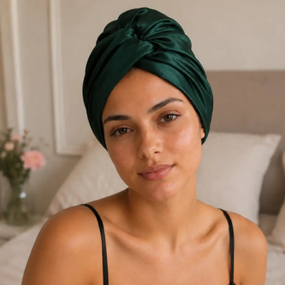 Bonnet en Soie Vert Profond – 19 Mommes
